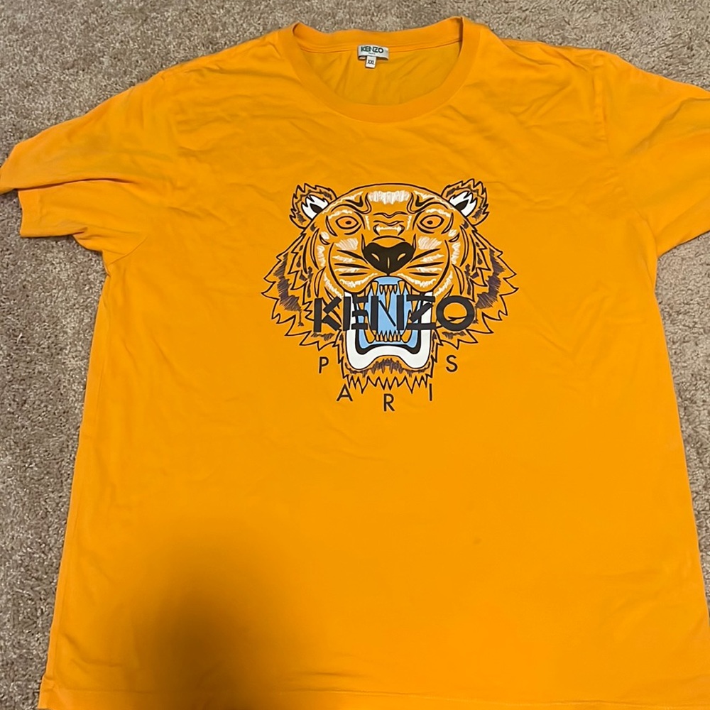 Men’s Kenzo t shirt